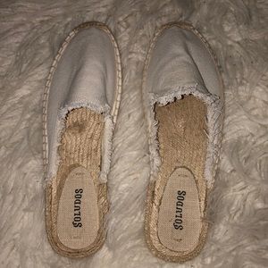 Soludos Frayed Mules